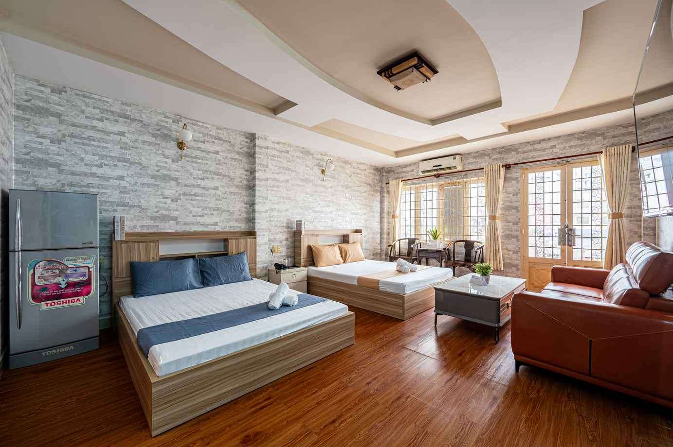 Hạng phòng Family cực kỳ rộng rãi của Hoang Long Hotel By Cozrum - Khách sạn Quận 10