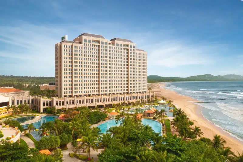 Holiday Inn Resort Hồ Tràm Beach - Khách sạn Hồ Tràm view biển