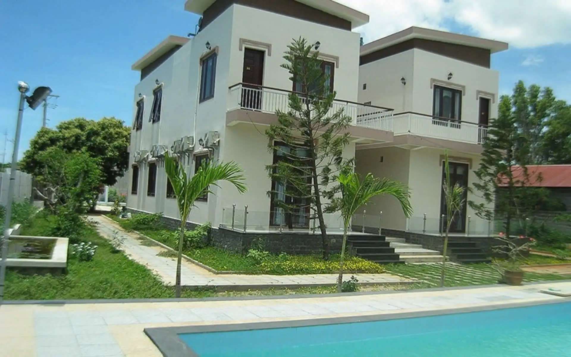 Villa Sapphire - Khách sạn Hồ Tràm giá rẻ