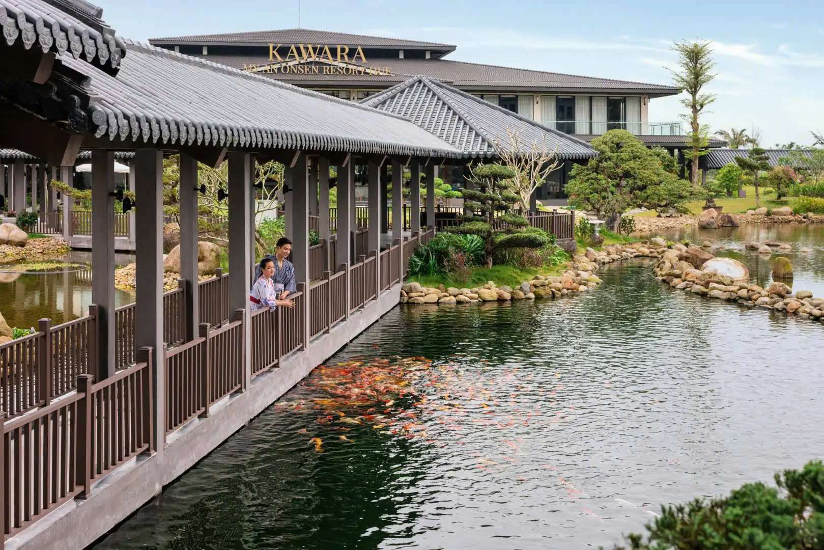 Suối nước nóng KOBI Onsen Resort Huế - Khách sạn Huế