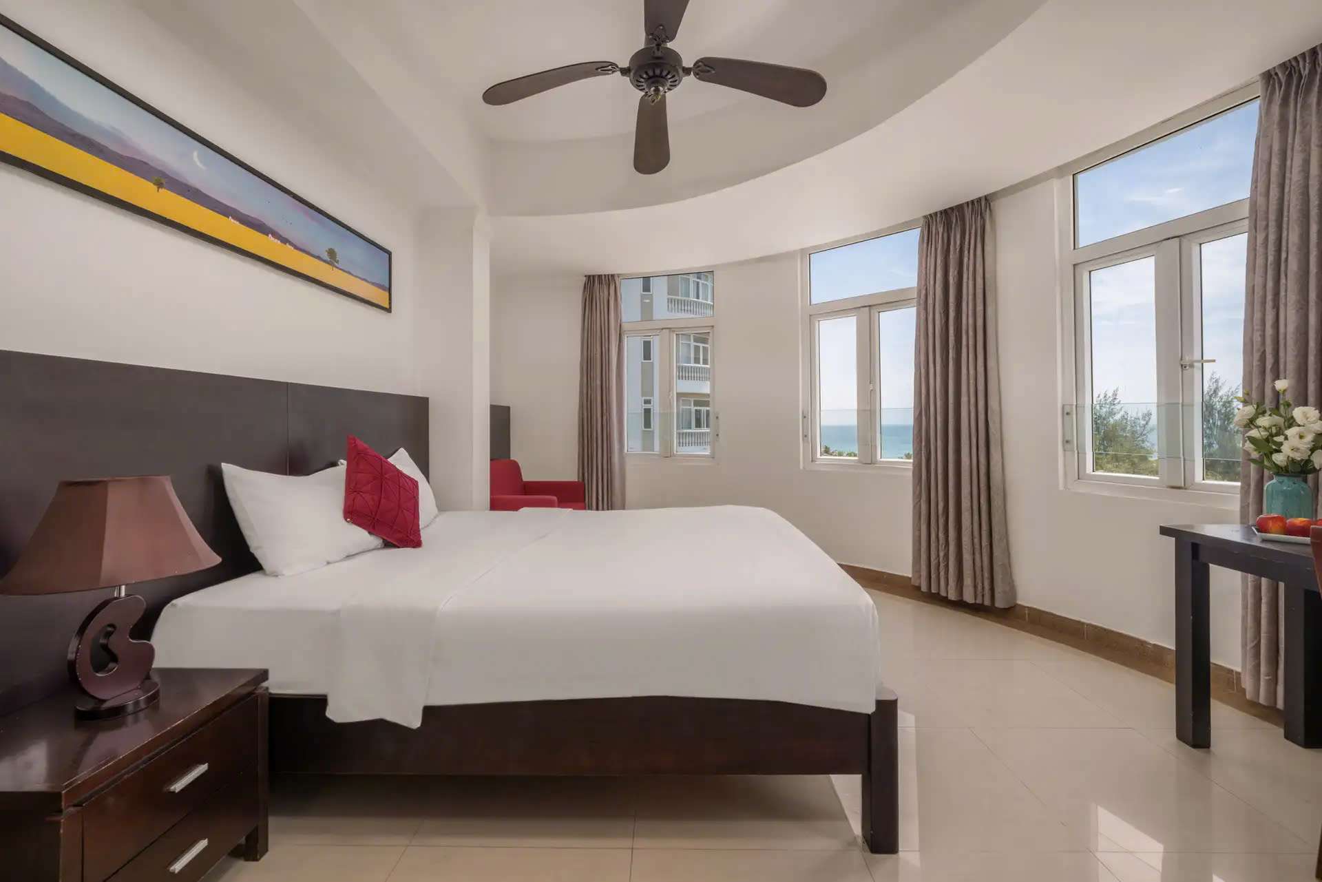Harbor Sea View Hotel Danang - Khách sạn Đà Nẵng gần biển