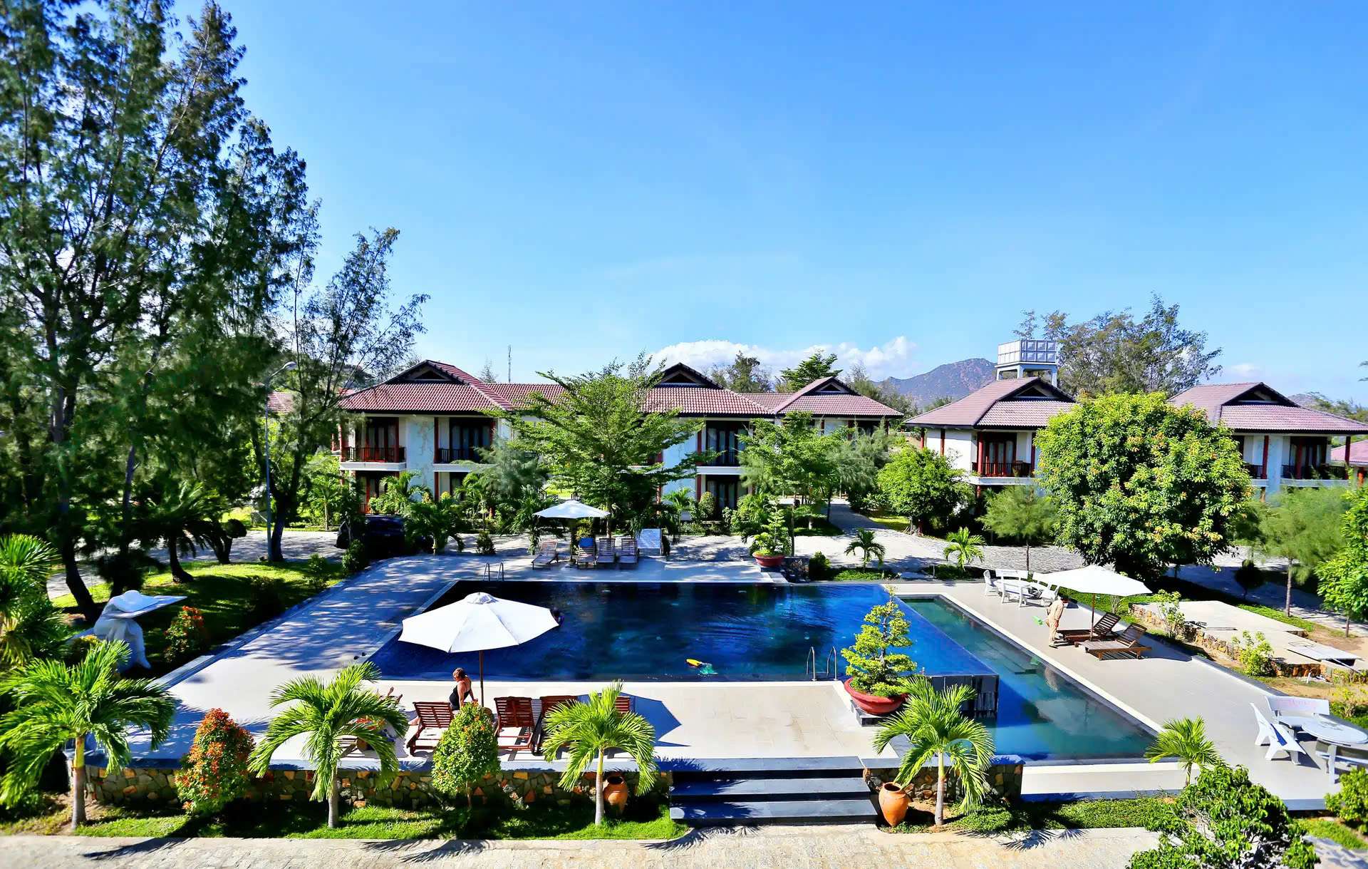 Aniise Villa Resort - Khách sạn Phan Rang giá rẻ