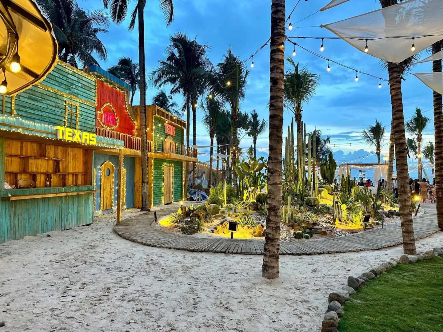 Mango Beach Phan Thiết - Khách sạn Lagi