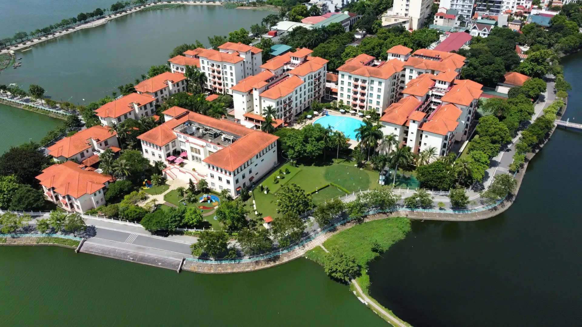 Khách sạn Diamond Westlake Suites – Chốn nghỉ dưỡng sang trọng bên hồ - Khách sạn Hồ Tây