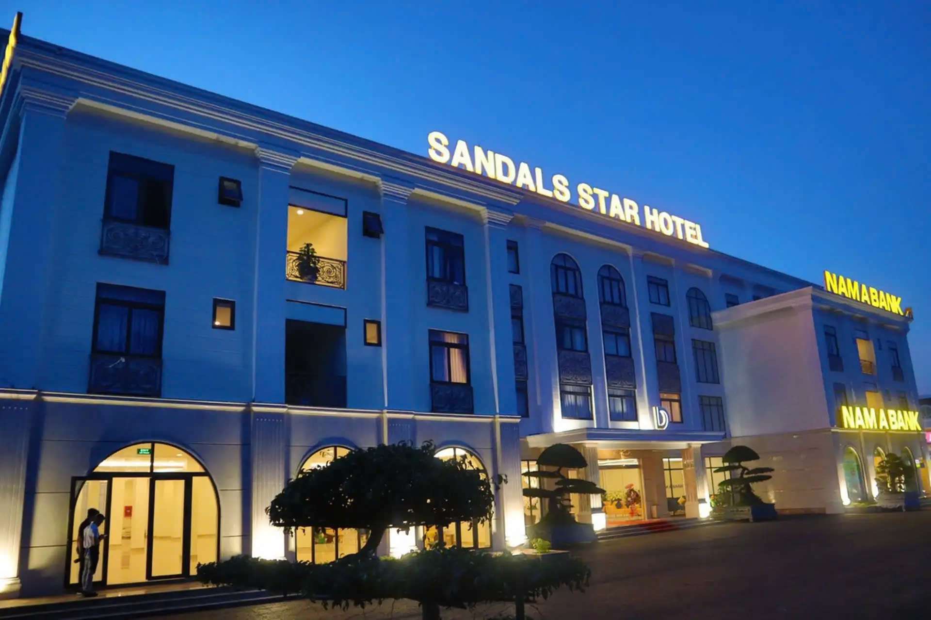 Sandals Star Hotel được thiết kế theo phong cách châu Âu tinh tế - Khách sạn Đức Trọng