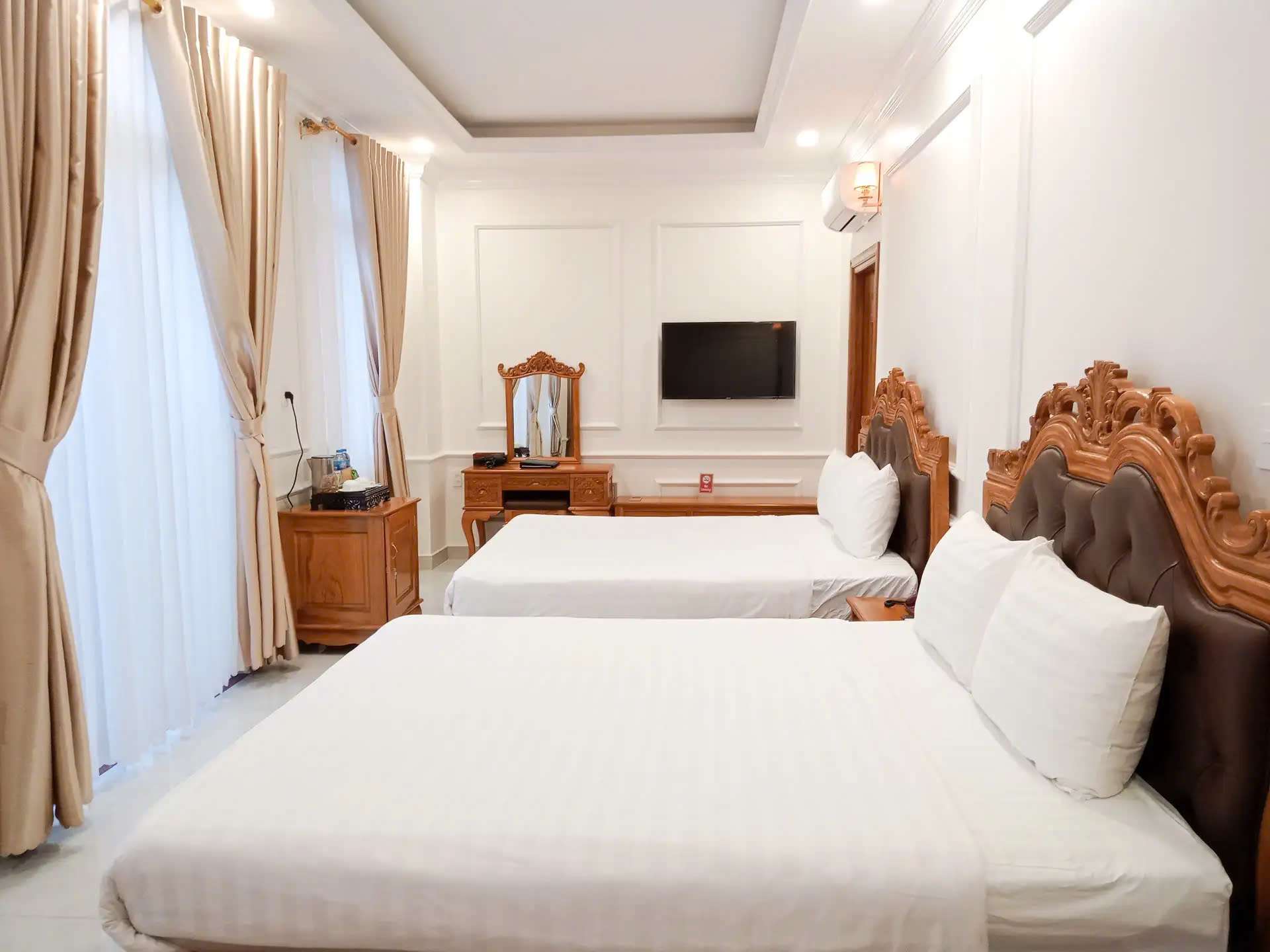 Le Royal Hotel là khách sạn giá rẻ nhưng vẫn mang đến không gian sang trọng - Khách sạn Đức Trọng