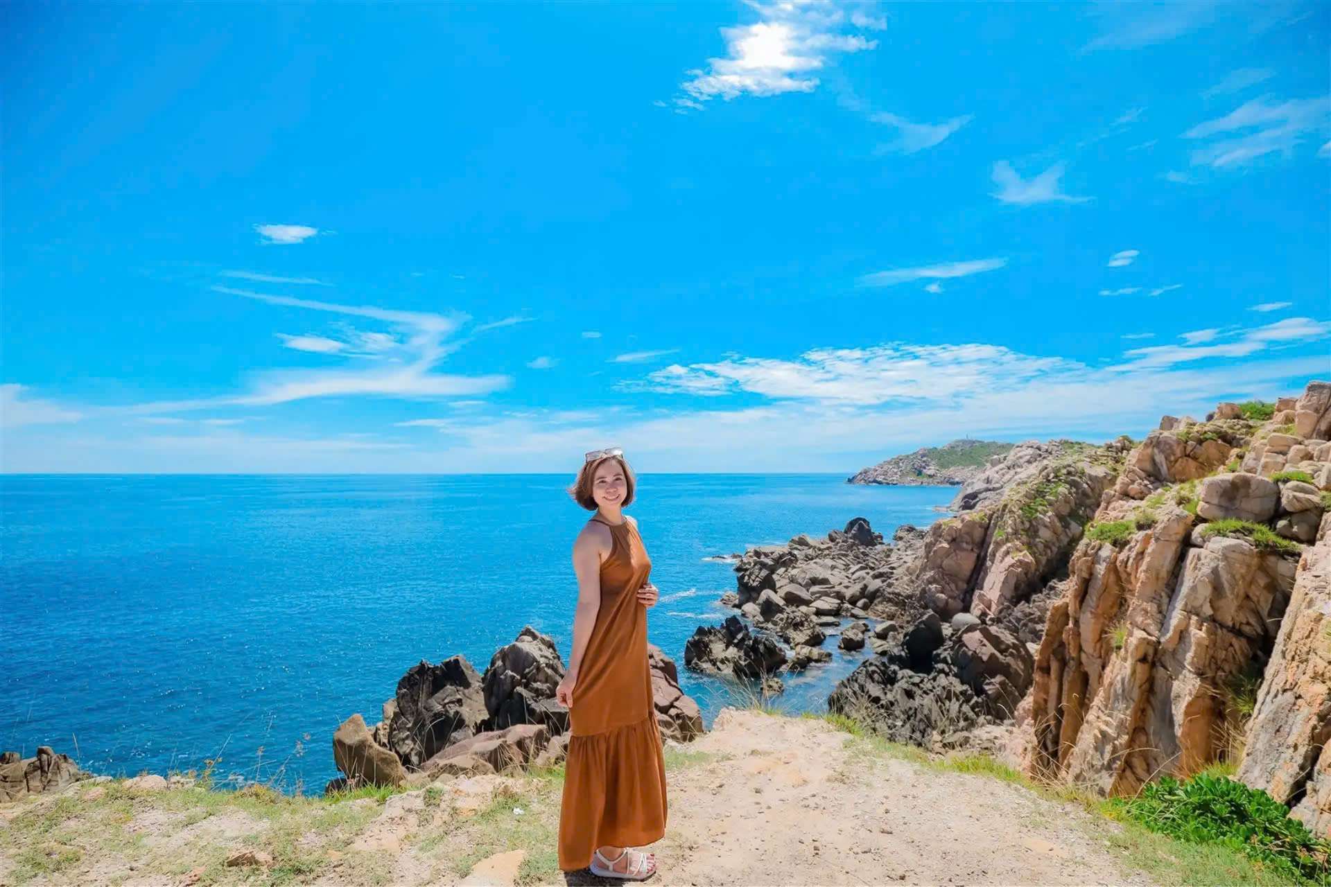 Tour Cù Lao Xanh 1 ngày trọn gói - Khách sạn Quy Nhơn gần biển
