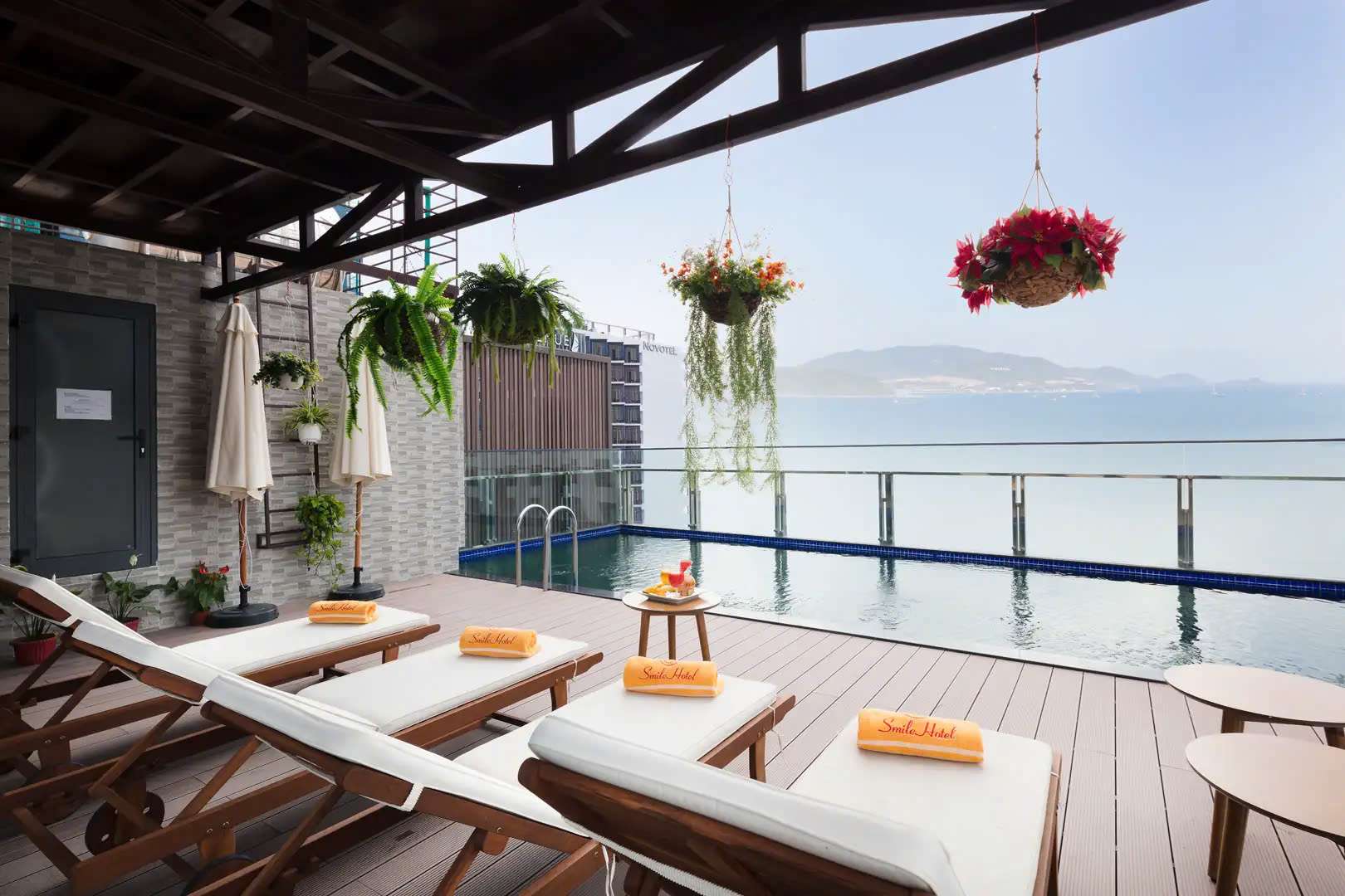 Smile Hotel Nha Trang – lựa chọn lý tưởng cho chuyến đi tiết kiệm - Khách sạn Nha Trang gần biển