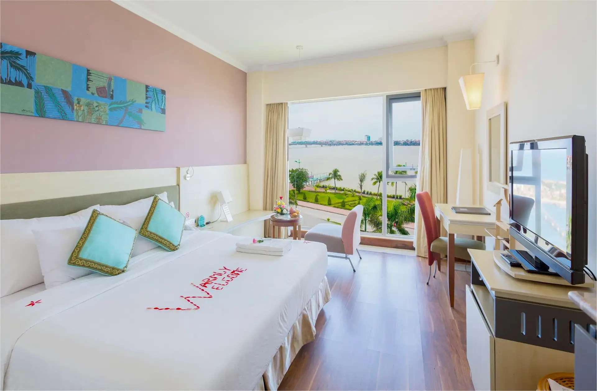 Khách sạn Saigon Quang Binh Hotel - Khách sạn Quảng Bình