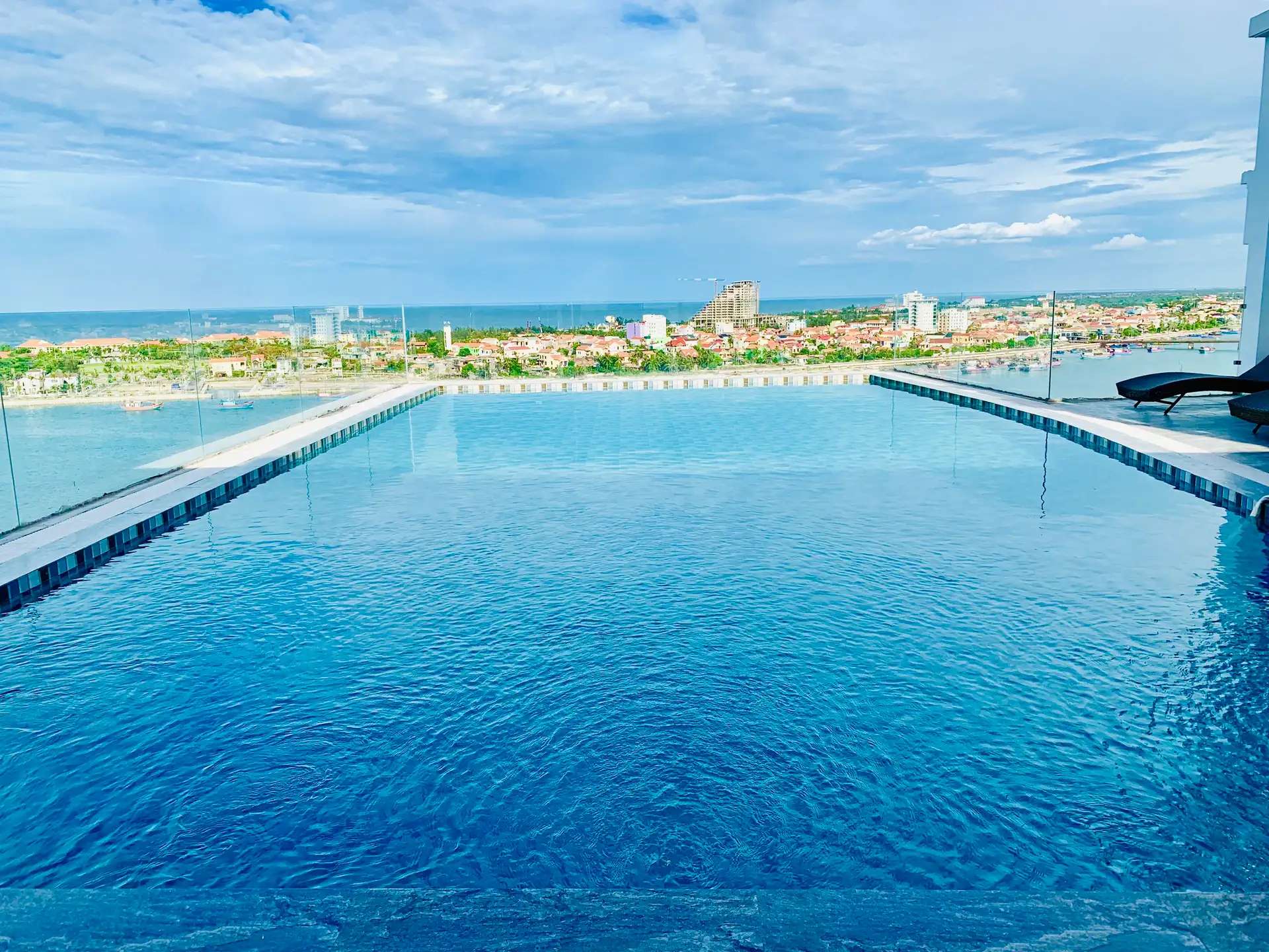Khách sạn CKC Thien Duong Hotel - Khách sạn ở Quảng Bình