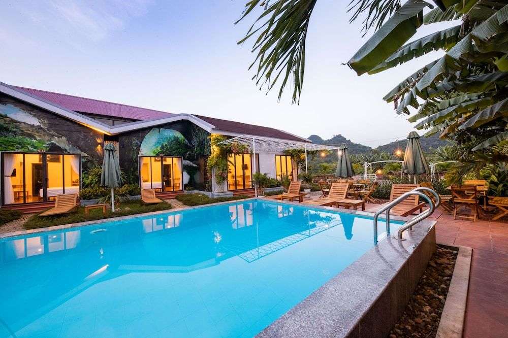 Khách sạn Son Doong Bungalow -  Khách sạn Quảng Bình