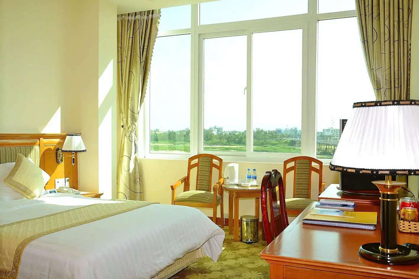 Mỹ Trà Riverside - Khách sạn Quảng Ngãi giá rẻ