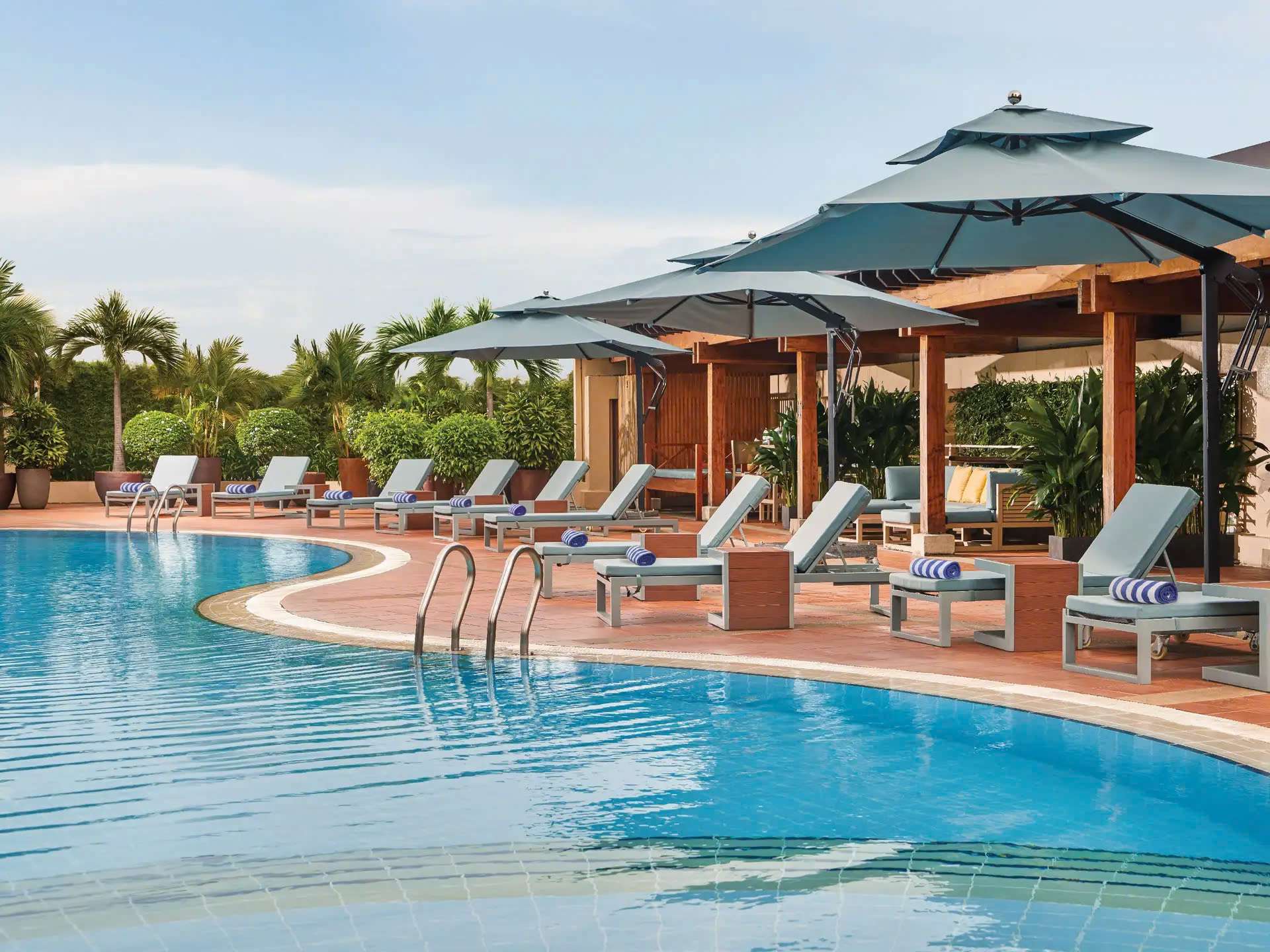 Khách sạn New World Saigon - Khách sạn gần chợ Bến Thành