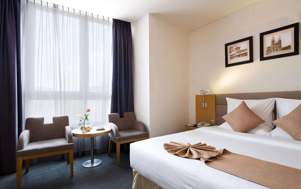 Liberty Central Saigon Centre Hotel - Khách sạn gần chợ Bến Thành