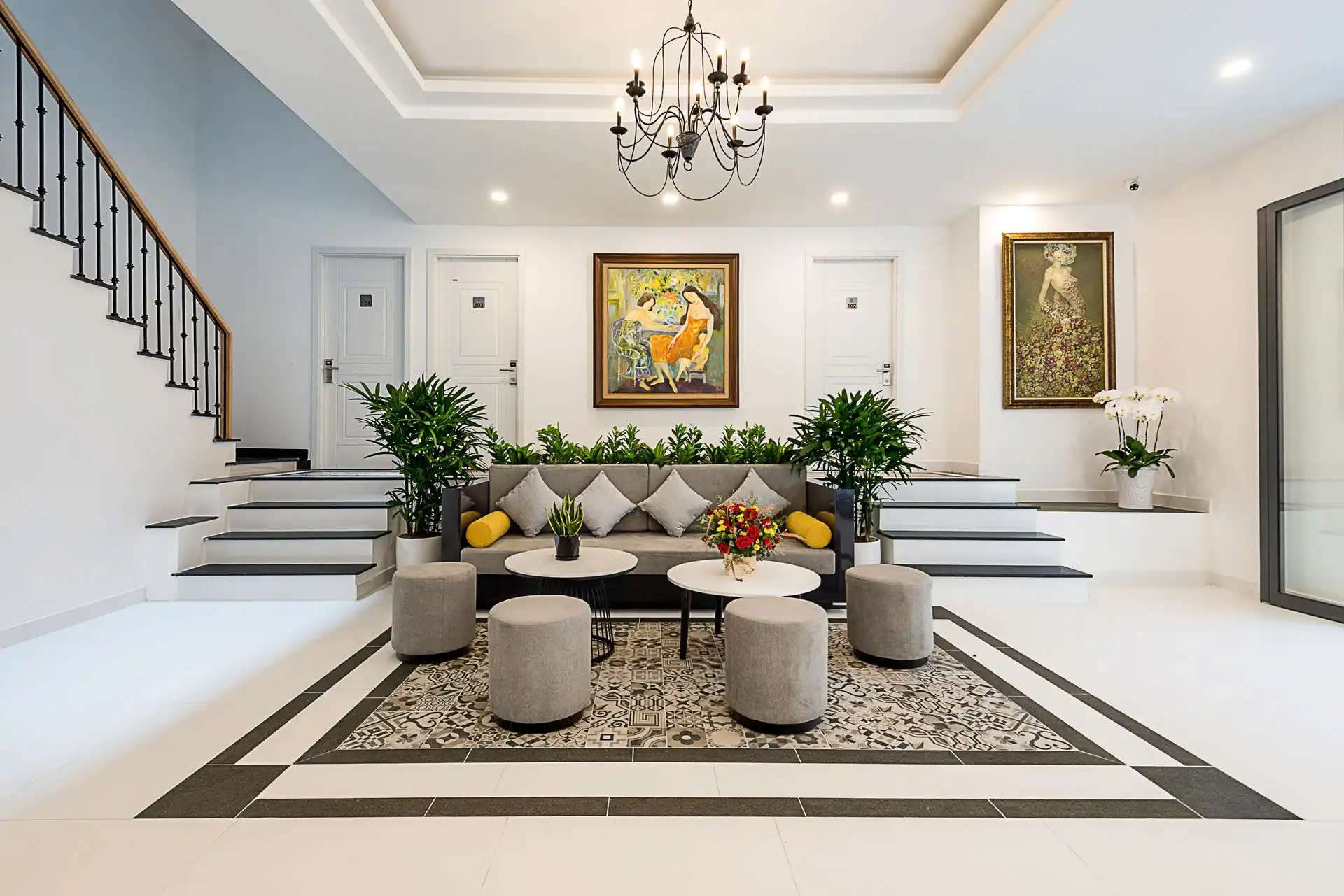 Khách sạn Cozrum Homes The Gallery Residence - Khách sạn Bình Thạnh