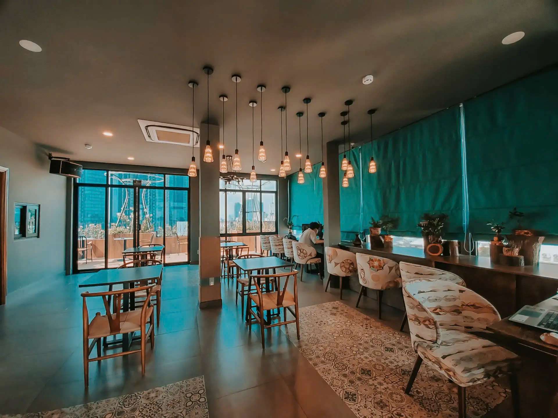 The Bloom Pham Viet Chanh - Modern Living Space in Saigon - Khách sạn Bình Thạnh