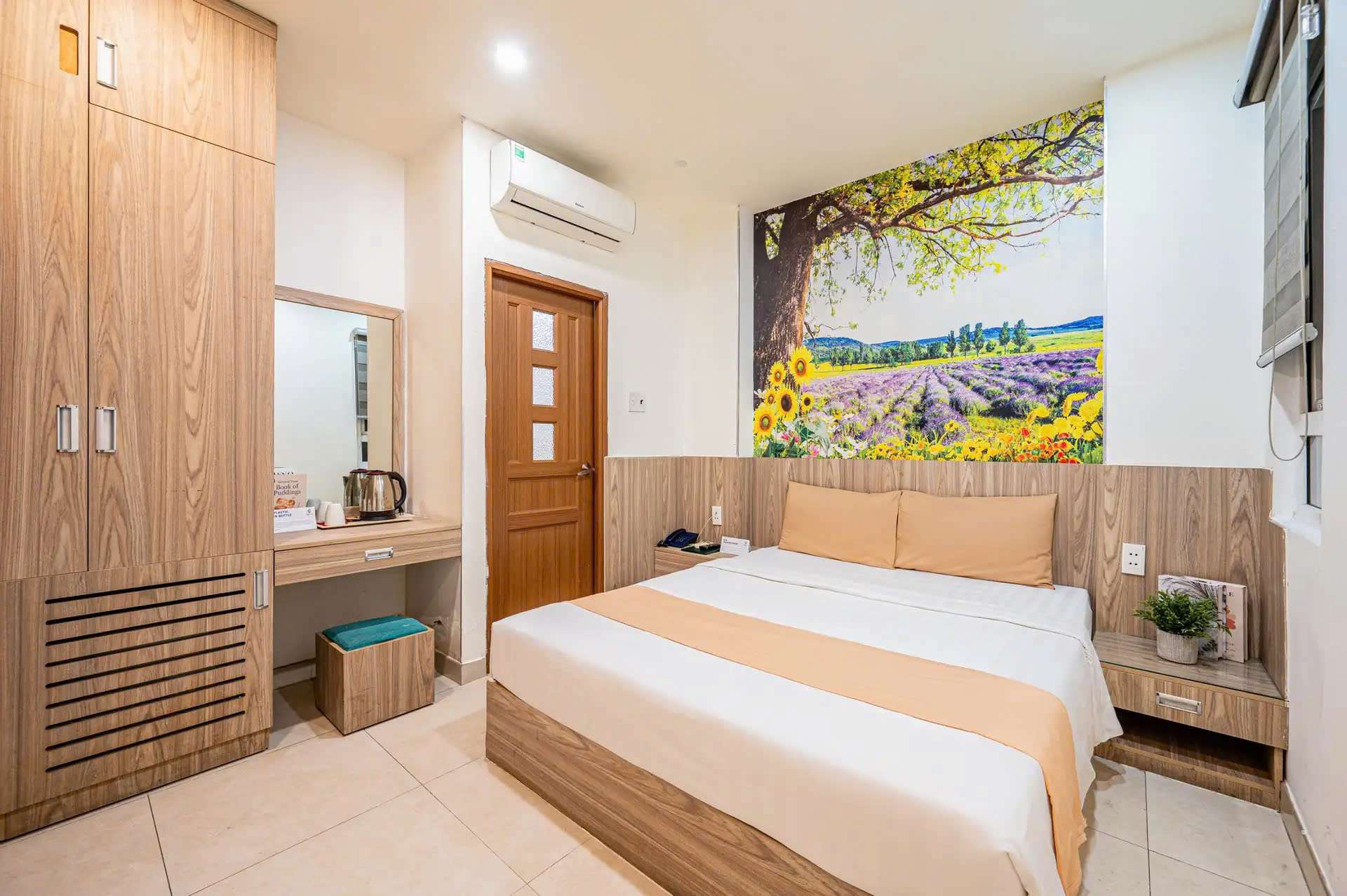 Khách sạn Cozrum - Love Hotel Trần Bình Trọng - khách sạn Bình Thạnh