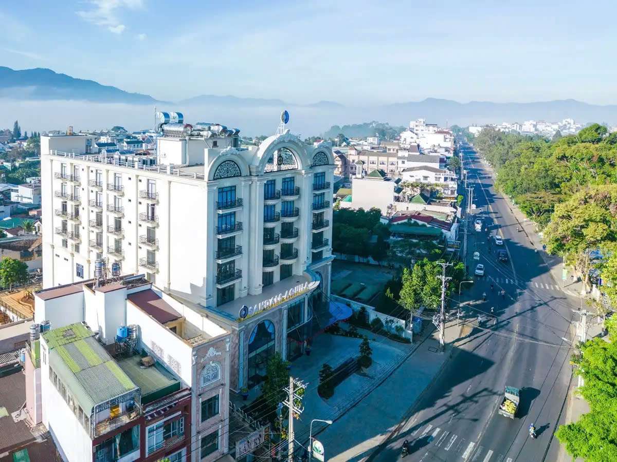 Sandals Aquila Hotel – Sang trọng, tiện nghi với vị trí tuyệt đẹp - Khách sạn Bảo Lộc