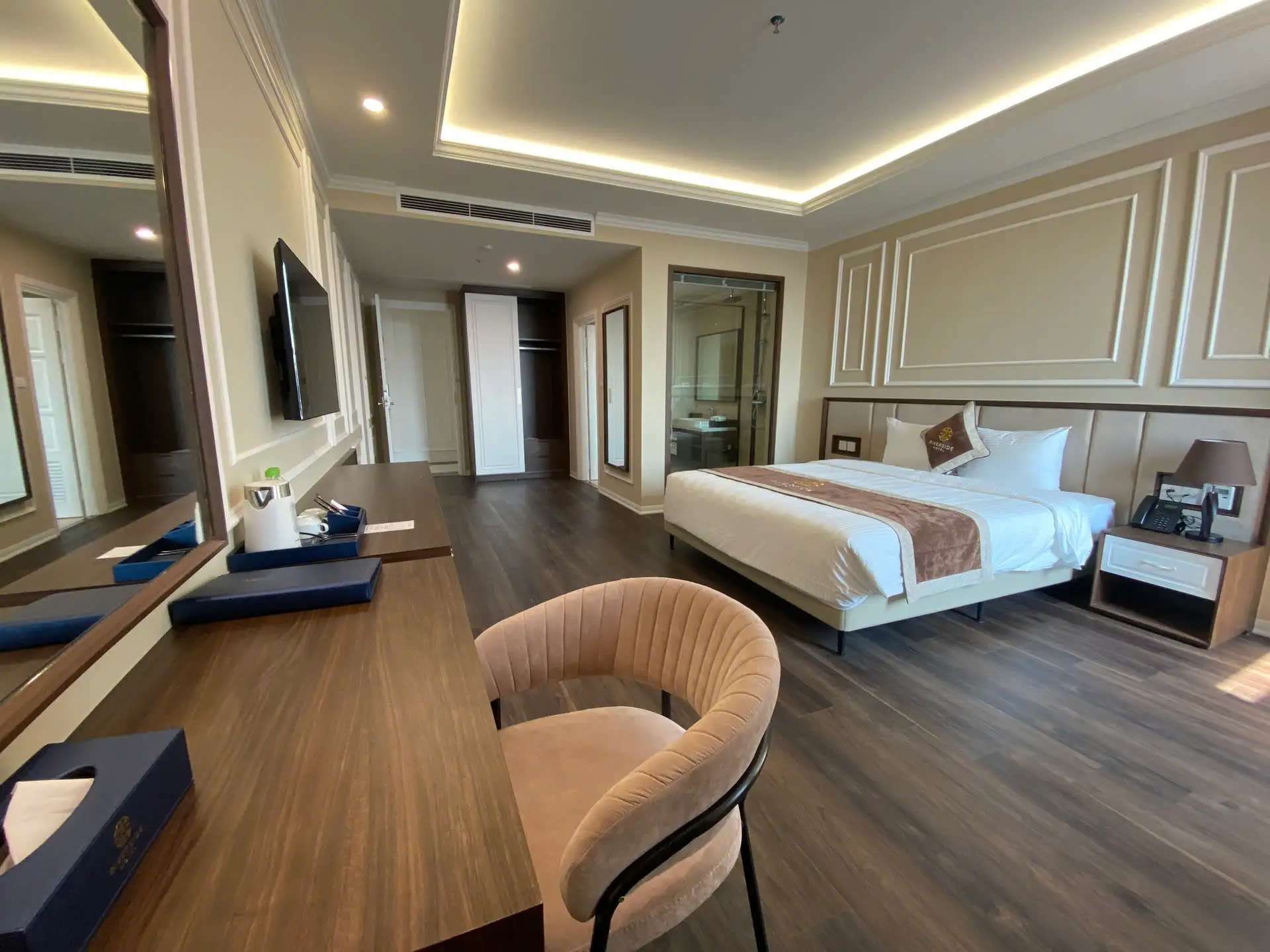 Riverside Hotel Hà Nam - Khách sạn Hà Nam