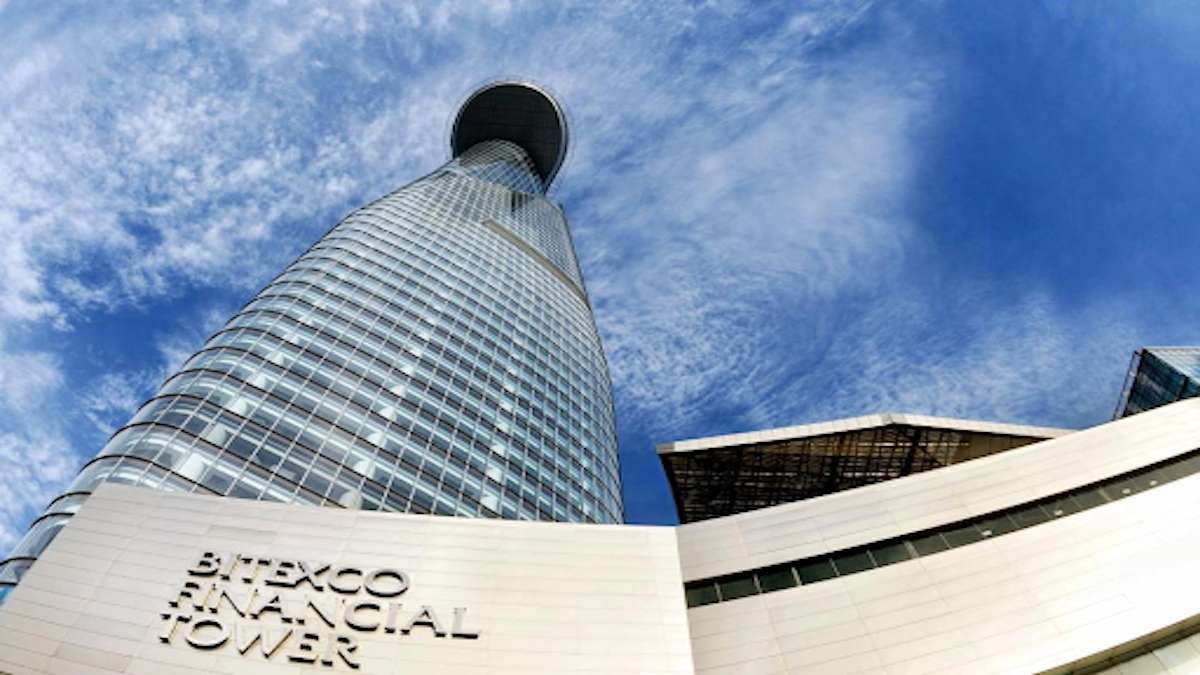 Saigon Skydeck tại Bitexco Financial Tower - Khách sạn Sài Gòn