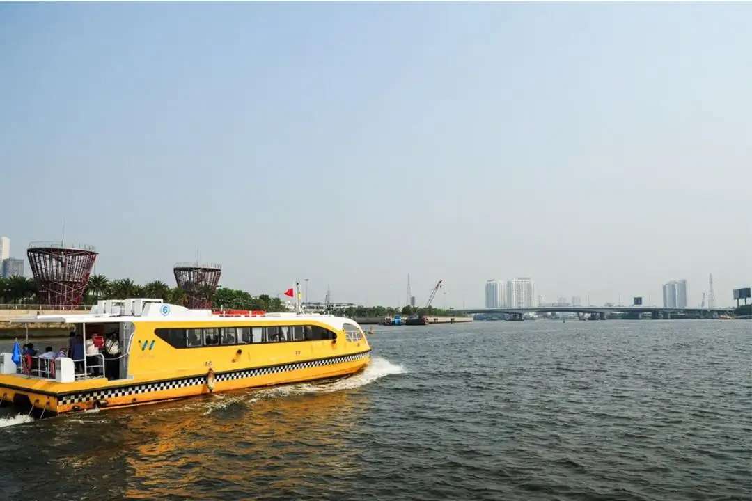 Saigon Waterbus - Khách sạn Sài Gòn