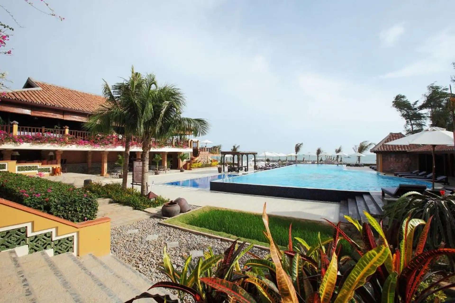 Poshanu Resort - Khách sạn Mũi Né