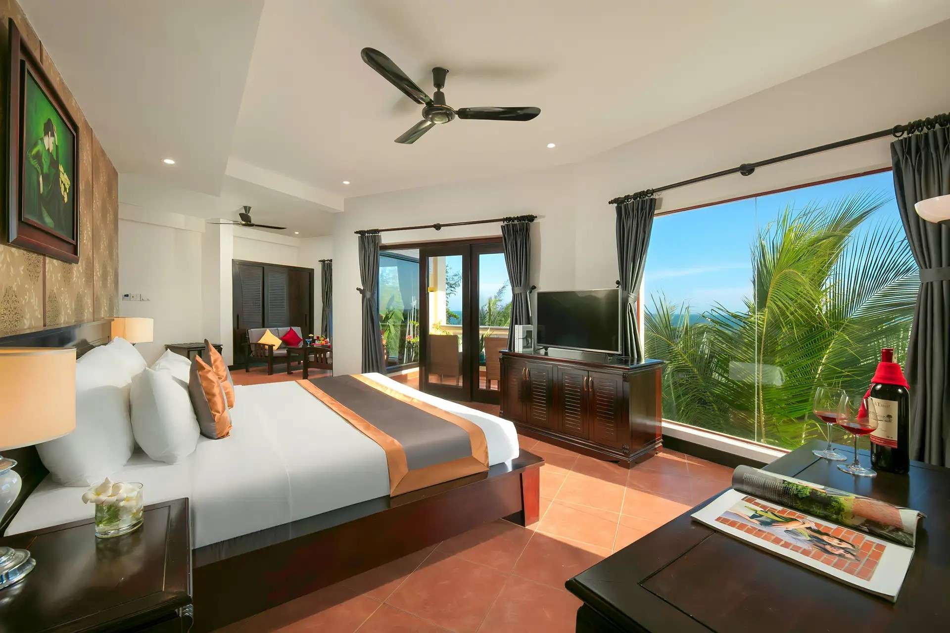 Sea Lion Beach Resort & Spa - Khách sạn Mũi Né