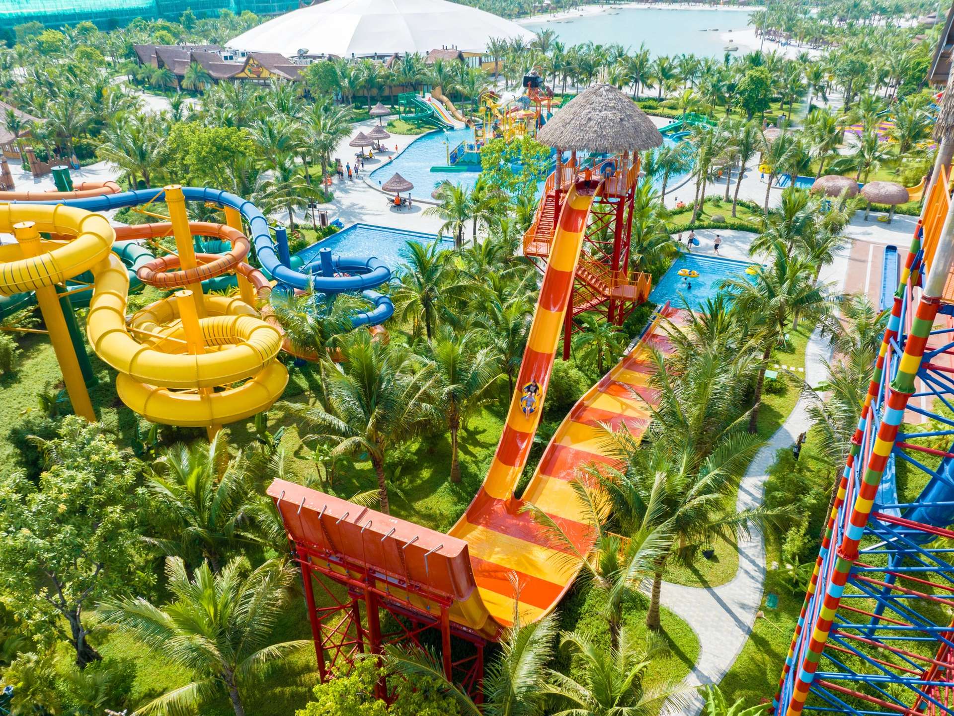 VinWonders Hà Nội Water Park - Khách sạn quận Đống Đa