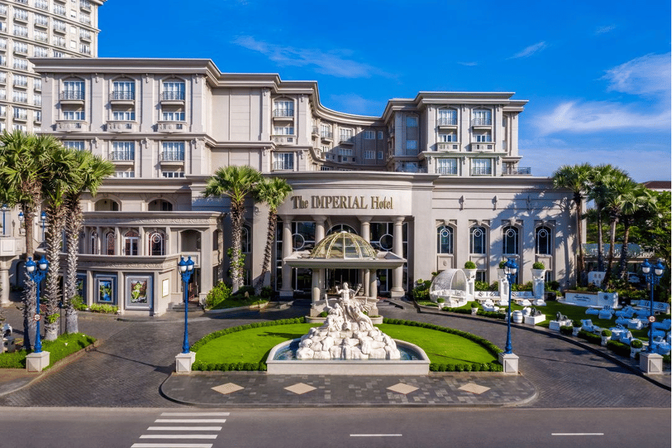 The Imperial Vung Tau Hotel & Resort - Bề ngoài khách sạn xa hoa, lộng lẫy - Khách sạn Bãi trước Vũng Tàu