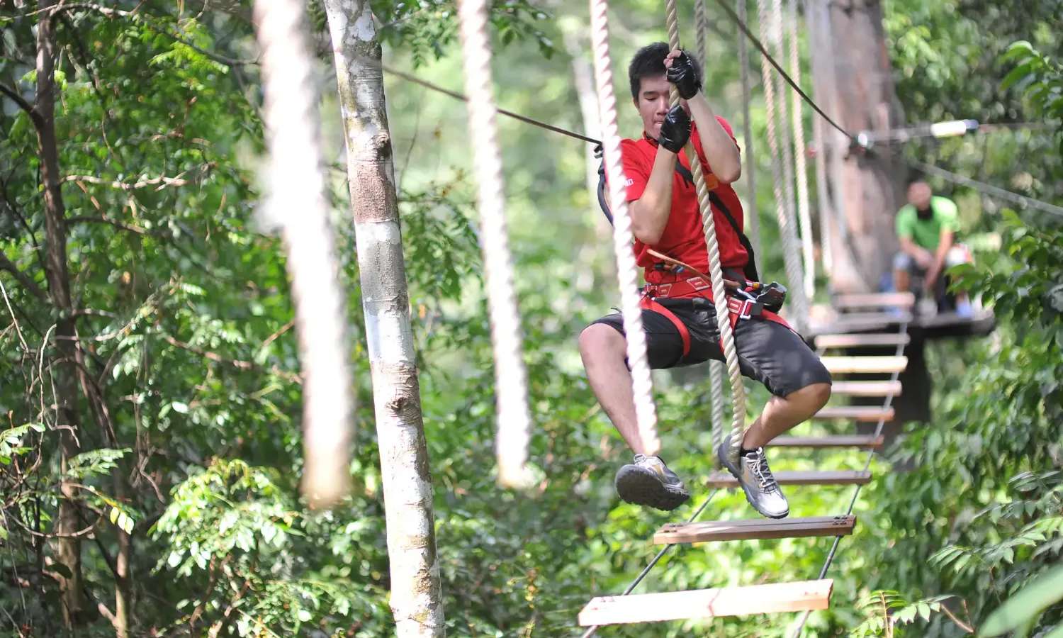 Thử thách bản thân với Skytrex Adventure Melaka