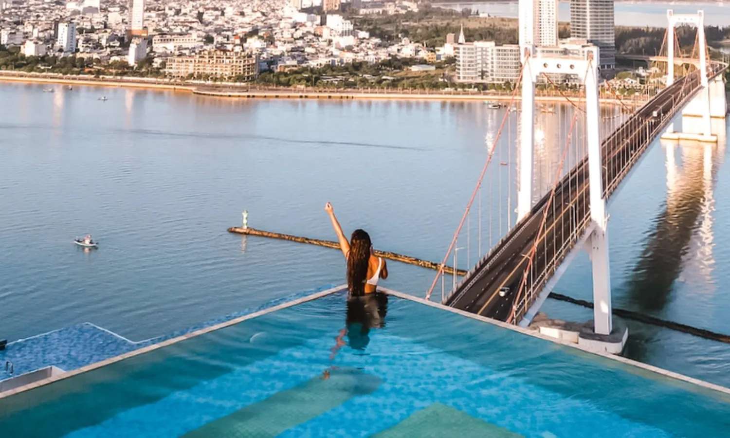 nghỉ dưỡng tại Wyndham Danang Golden Bay