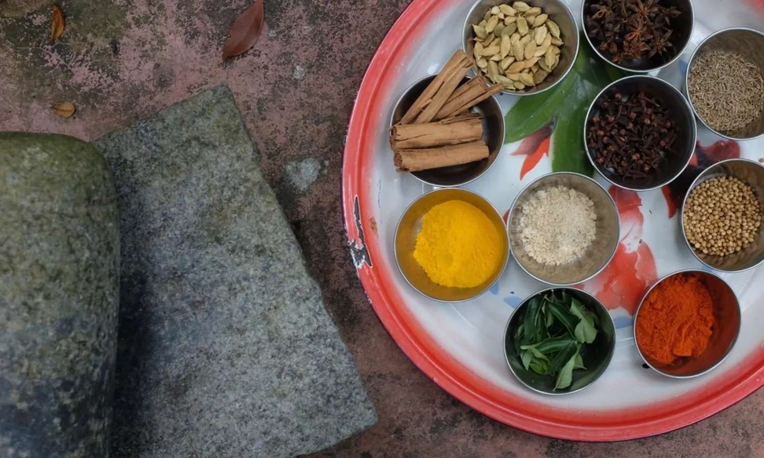 các gia vị trong vườn Tropical Spice