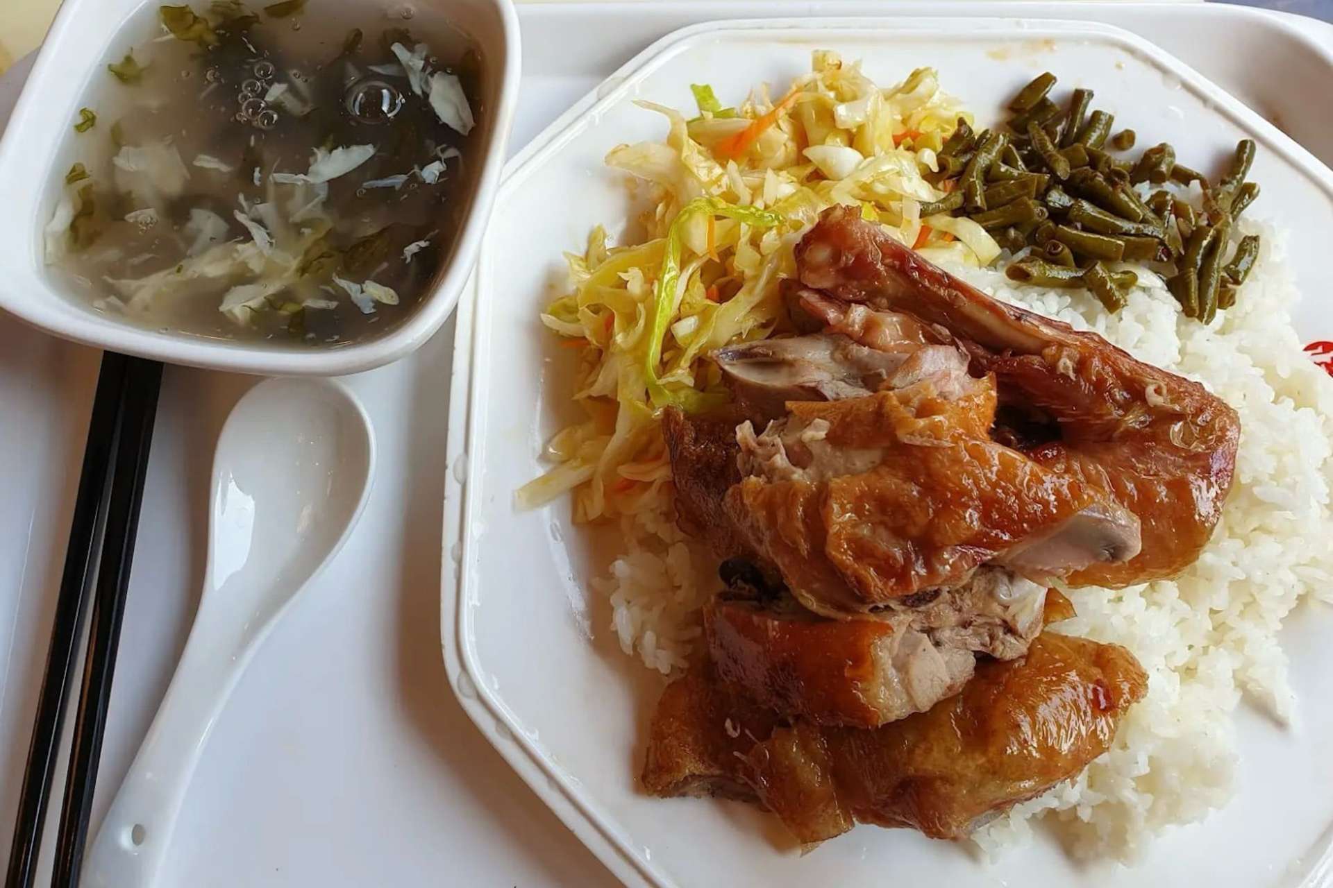 Vịt quay Lư Châu tại nhà hàng Lozhou Roast Duck Shop Hợp Phì