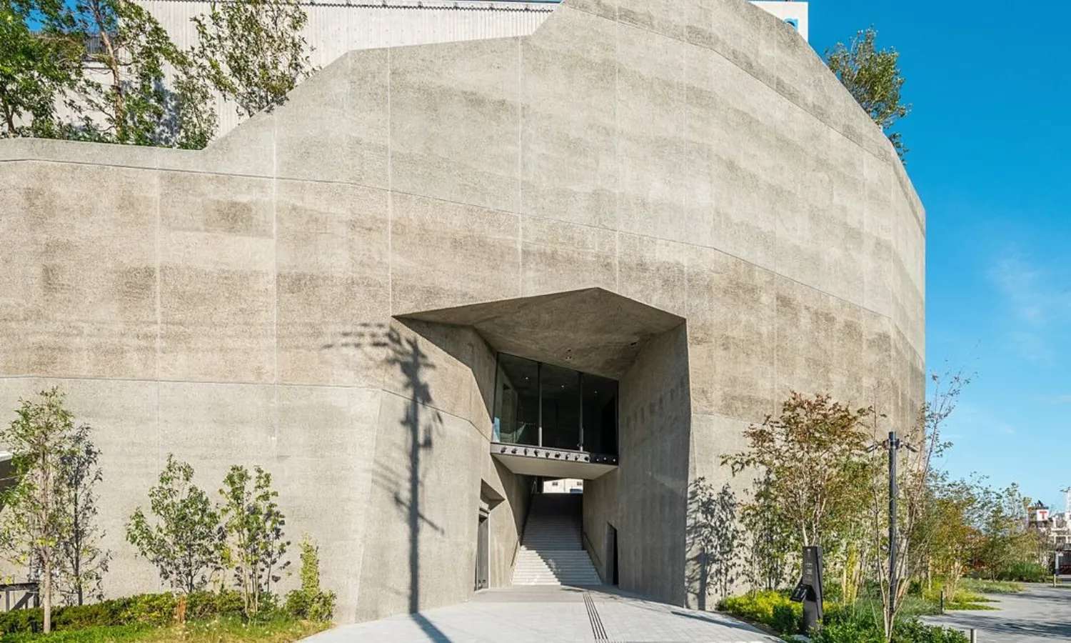 Kobe Urban AQUARIUM x ART átoa.