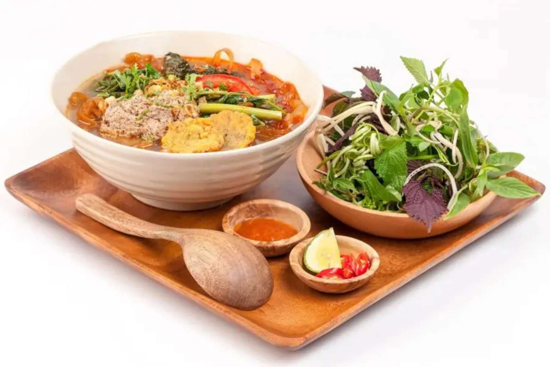 Đặc sản bánh đa cua tại Hải Phòng