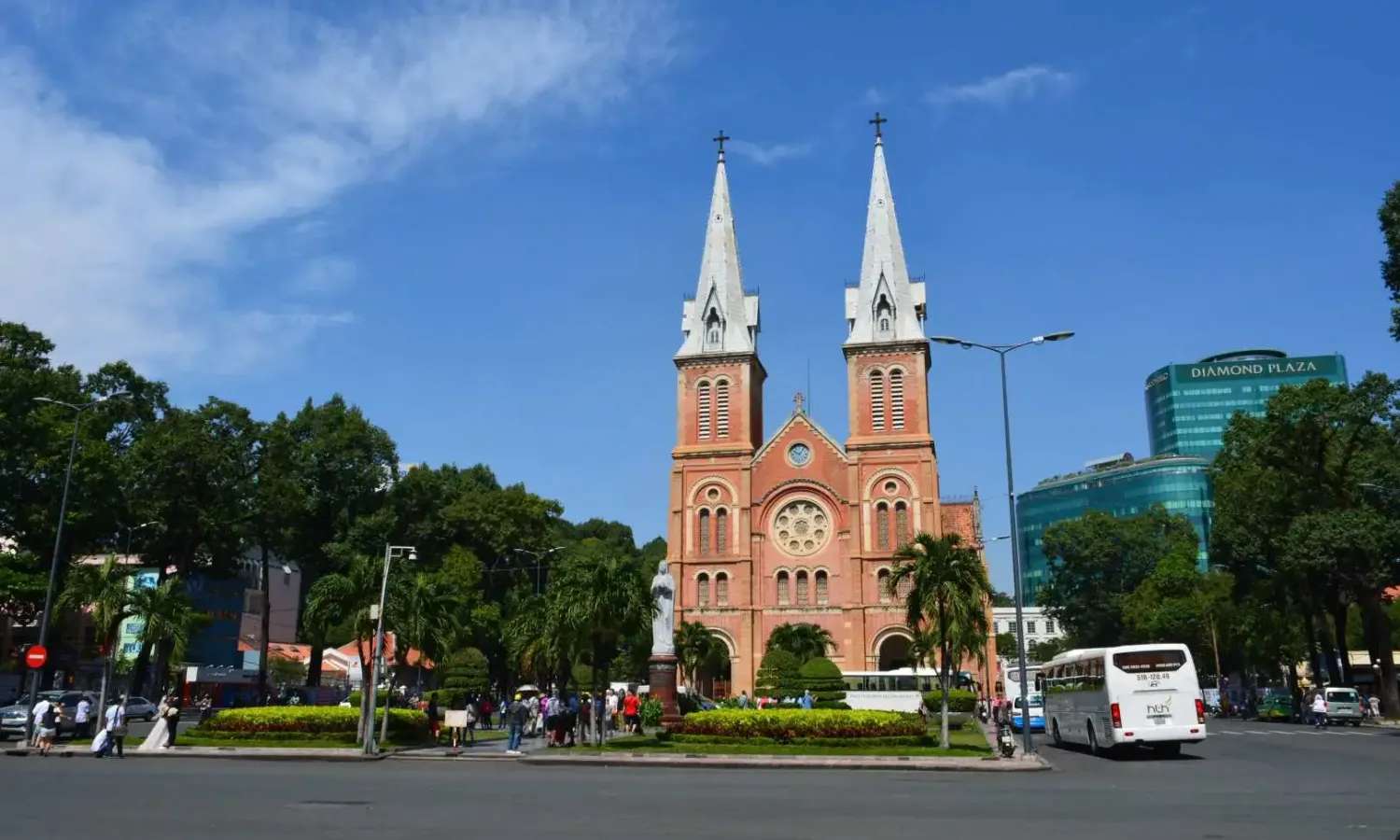 Nhà thờ Đức Bà