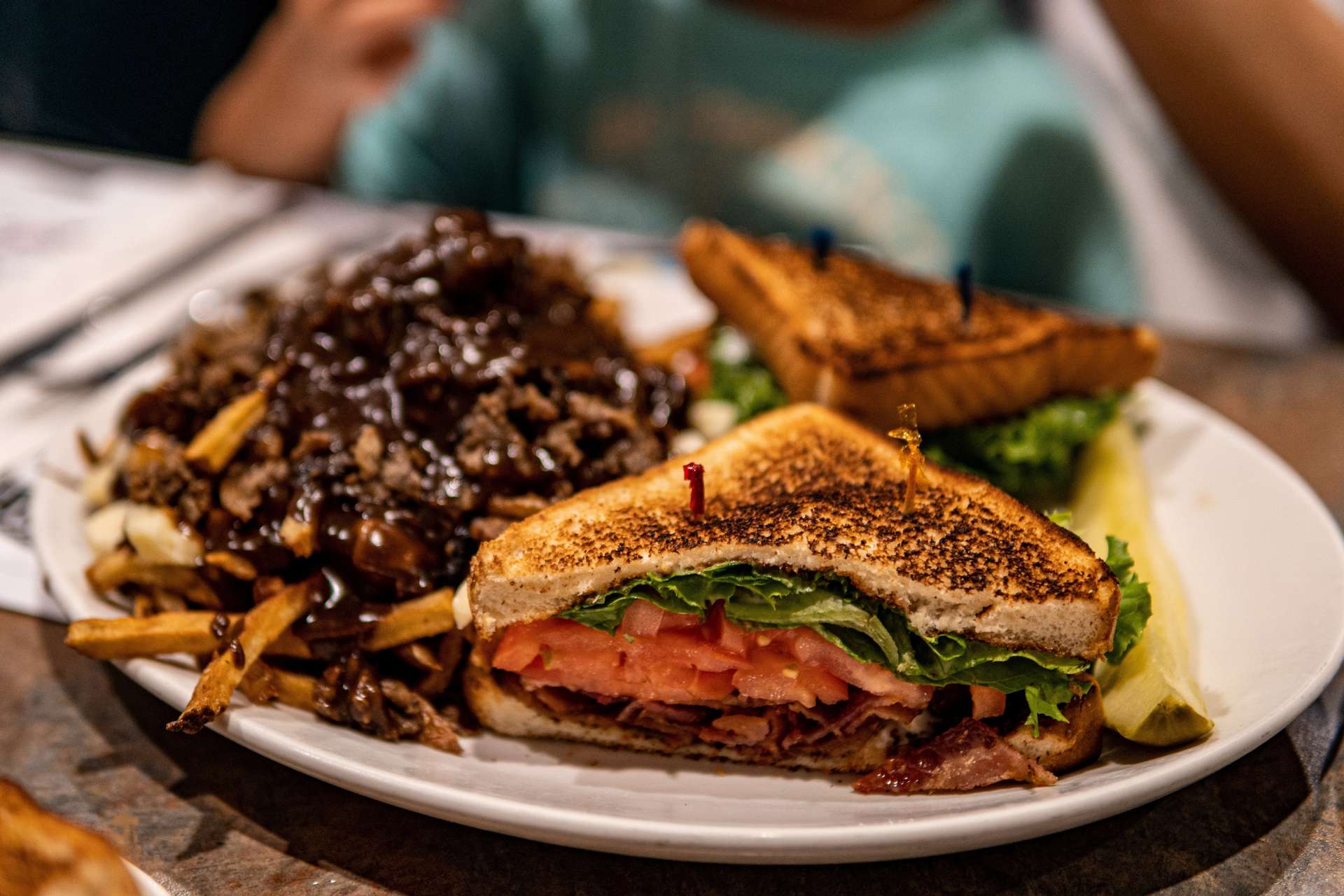 Poutine món ăn đặc sản tại Ottawa