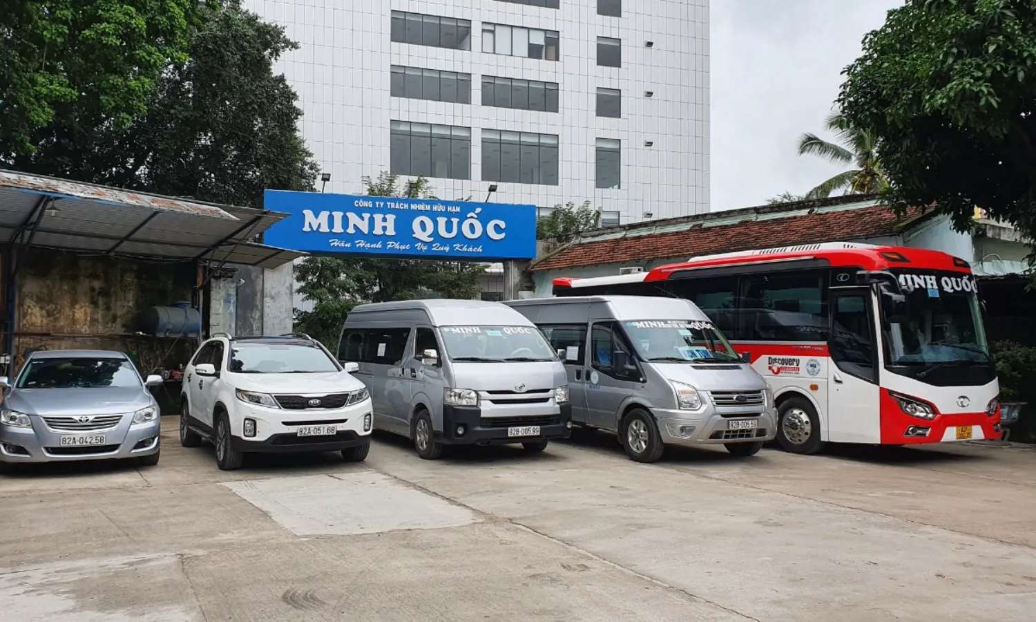 nhiều xe Kon Tum đi Sài Gòn
