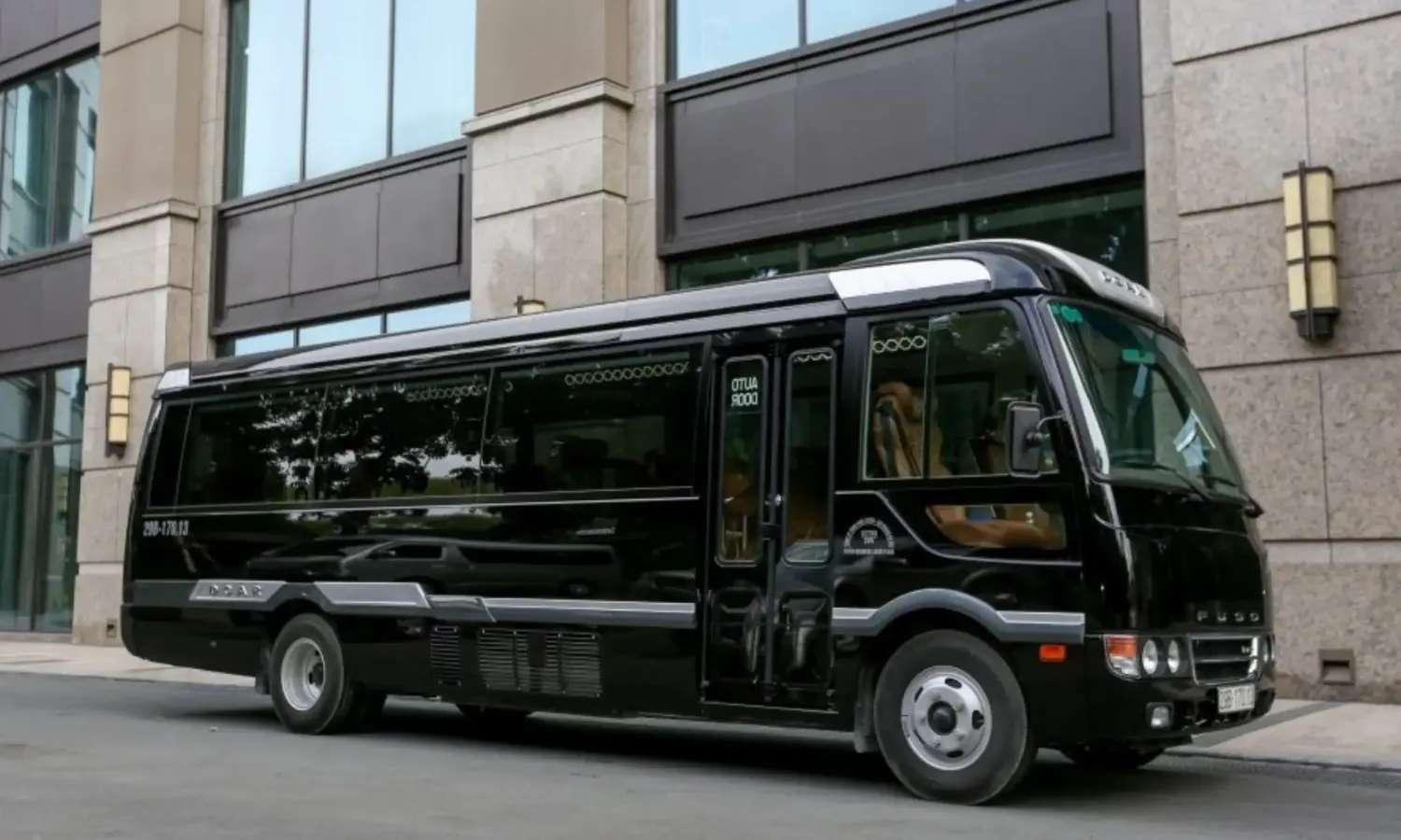 xe limousine Hạ Long Hà Nội