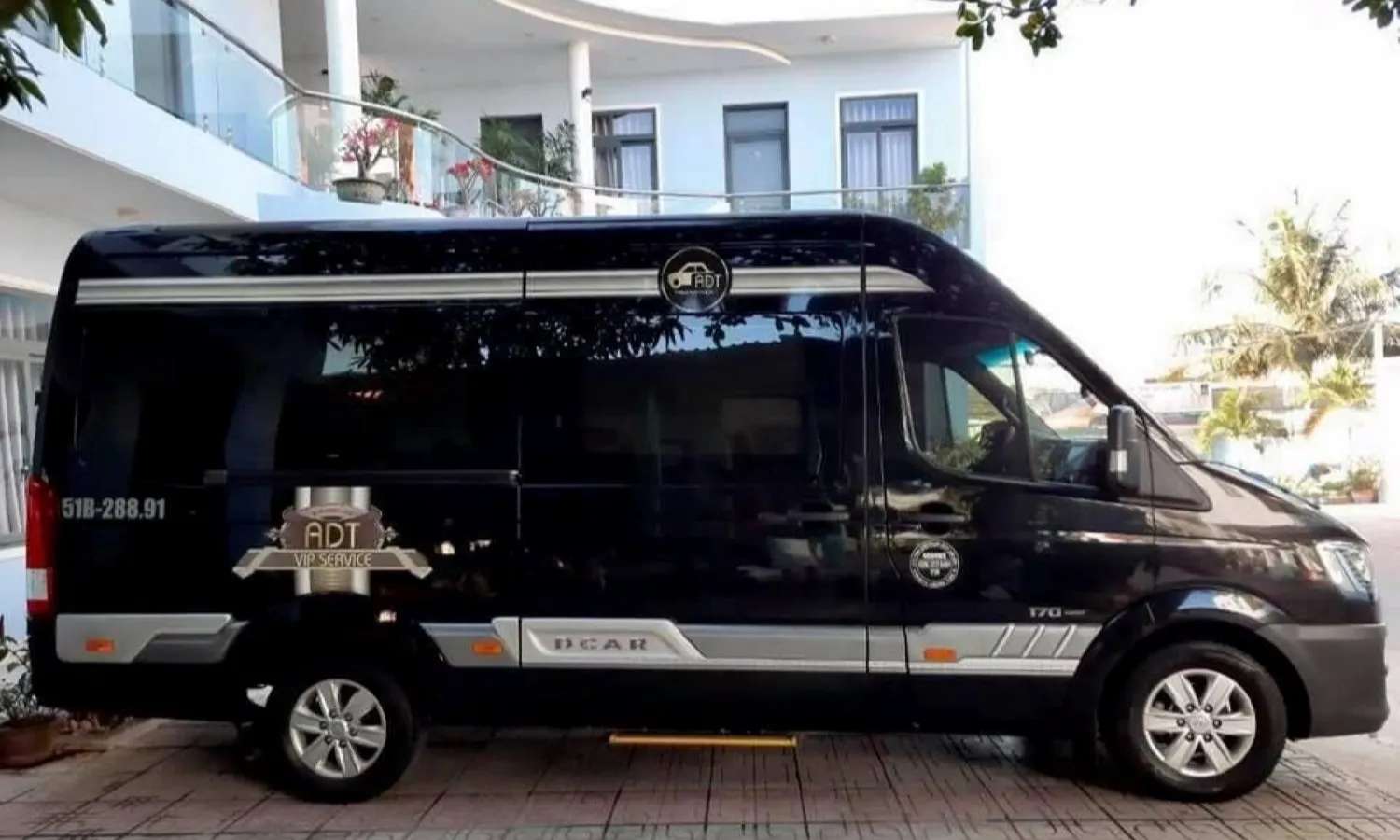 xe minibus 16 chỗ Mũi Né Sài Gòn
