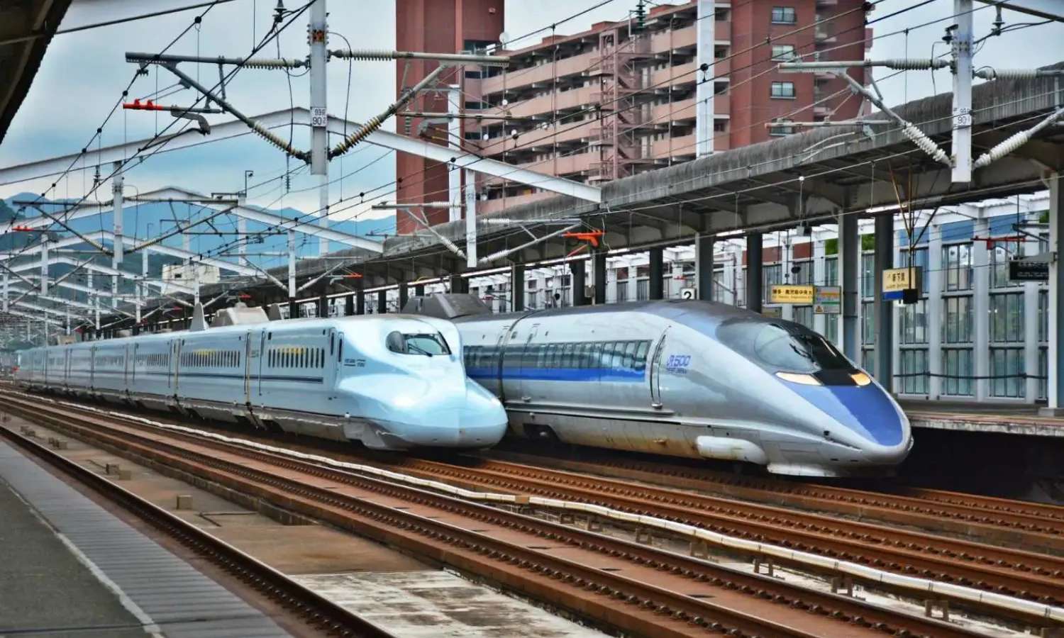phương tiện di chuyển tại Hiroshima