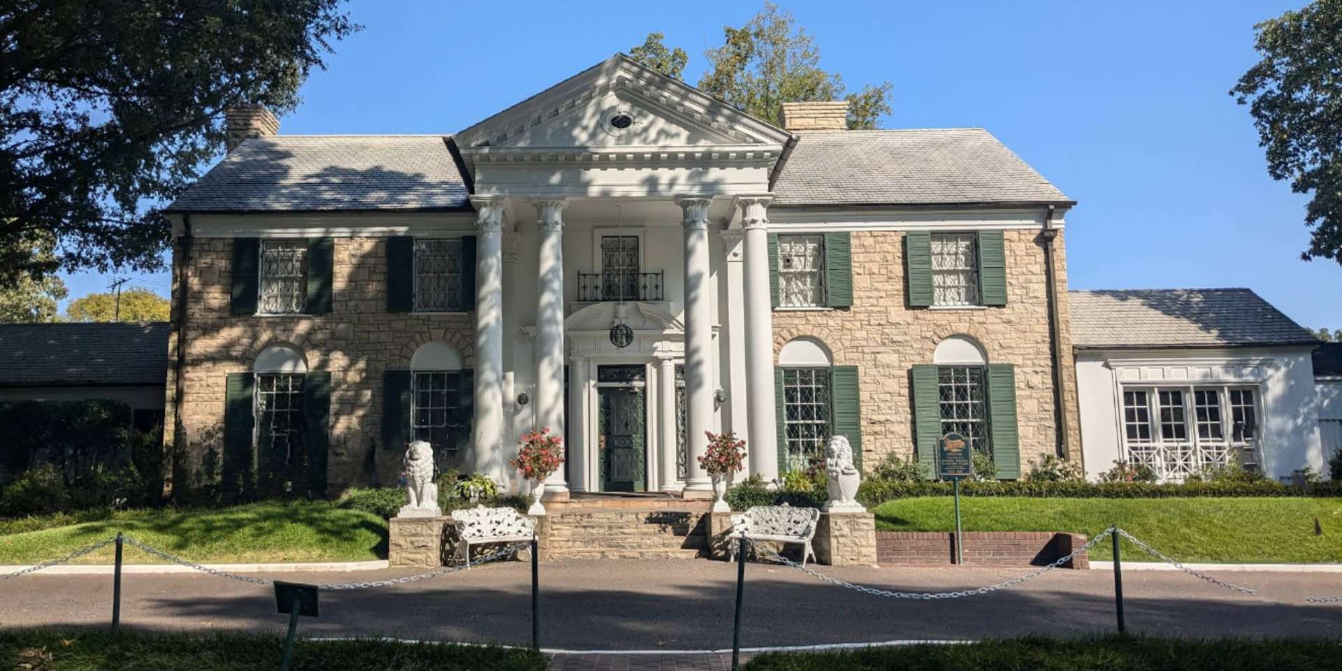 Graceland -- Biệt thự của Elvis Presley