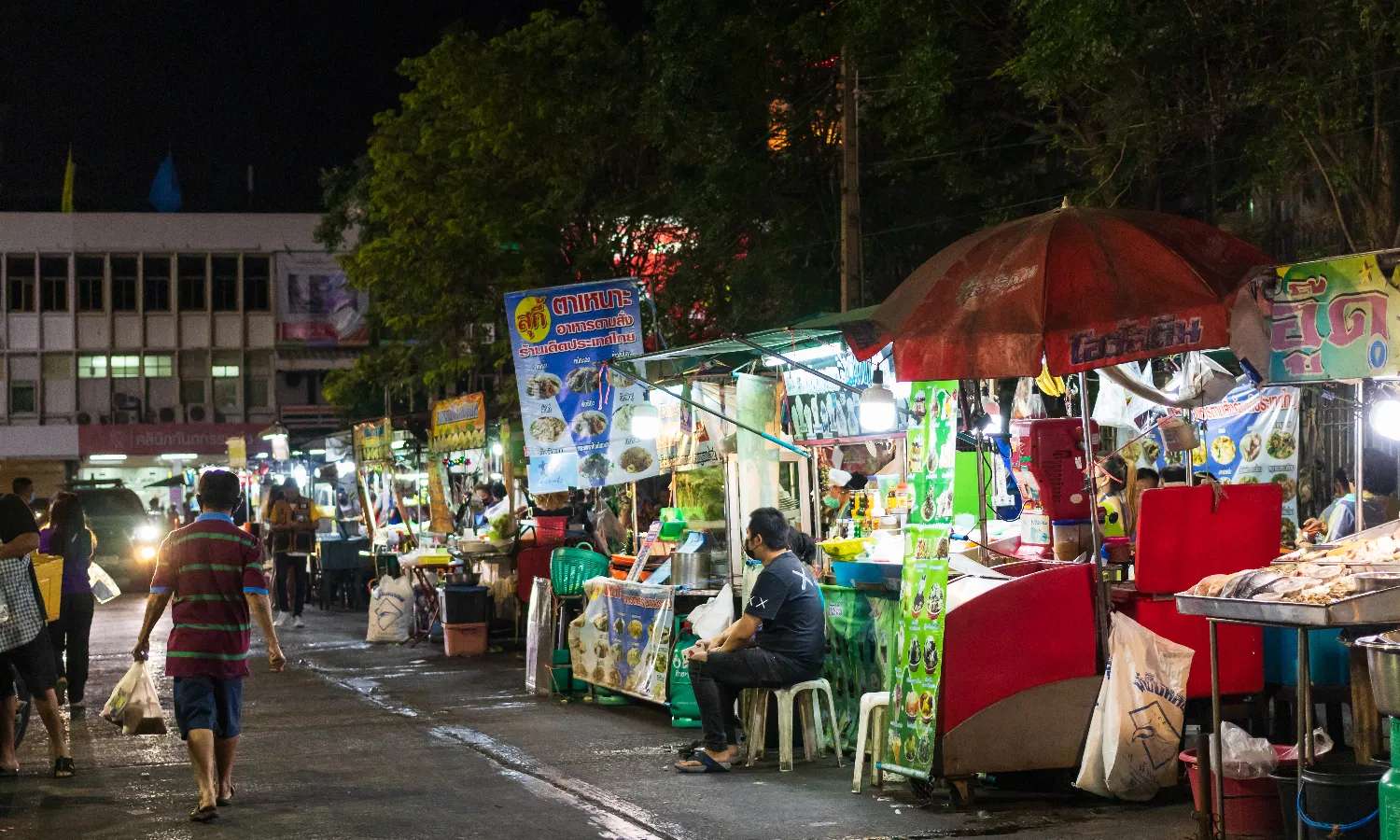 chợ đêm Nonthaburi