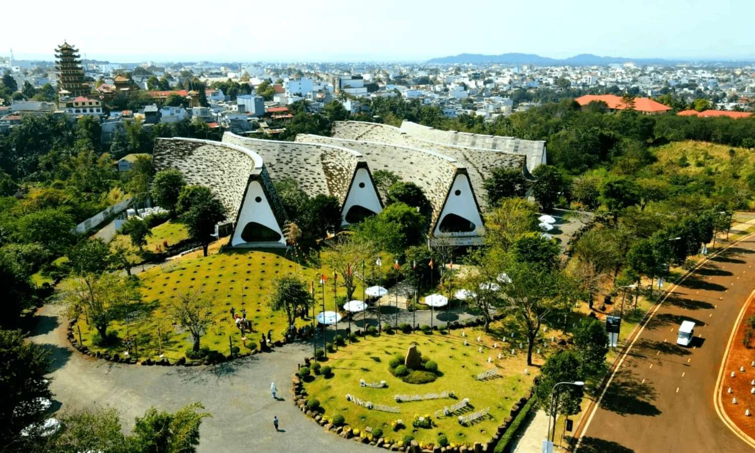 du lịch Buôn Ma Thuột