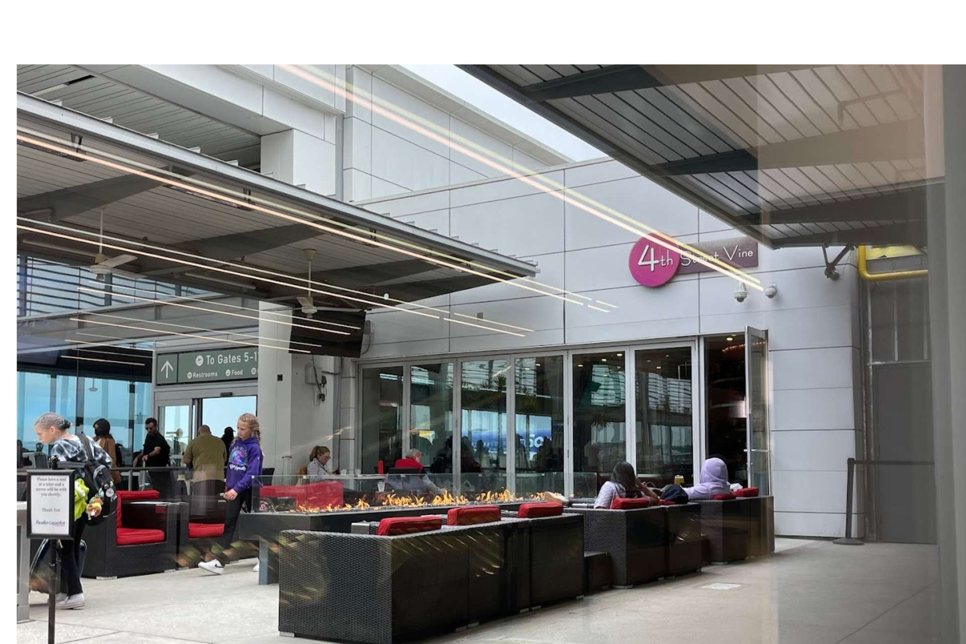 Khu vực phòng chờ ở Sân bay Long Beach