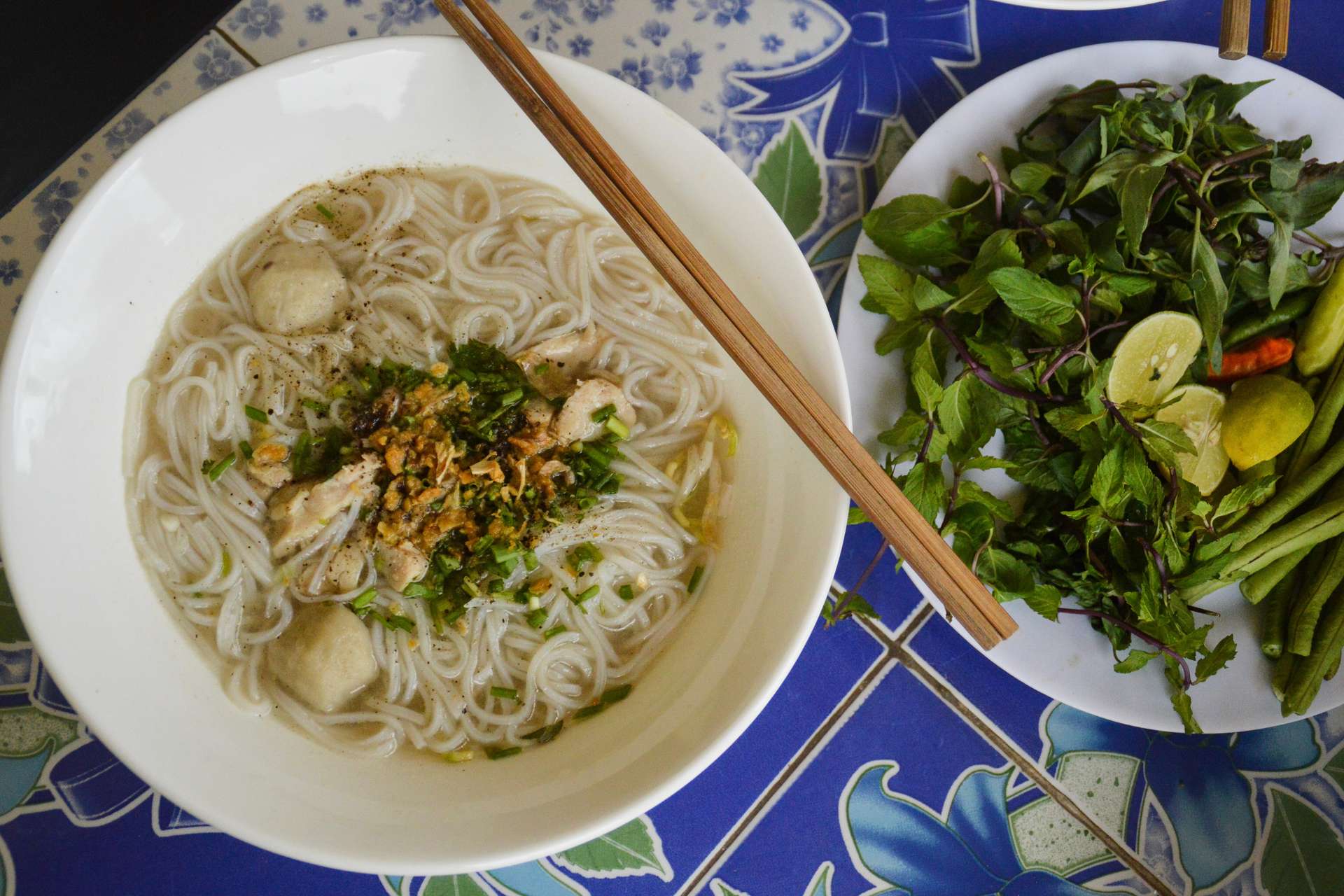 Mì gạo tươi- ẩm thực Lào