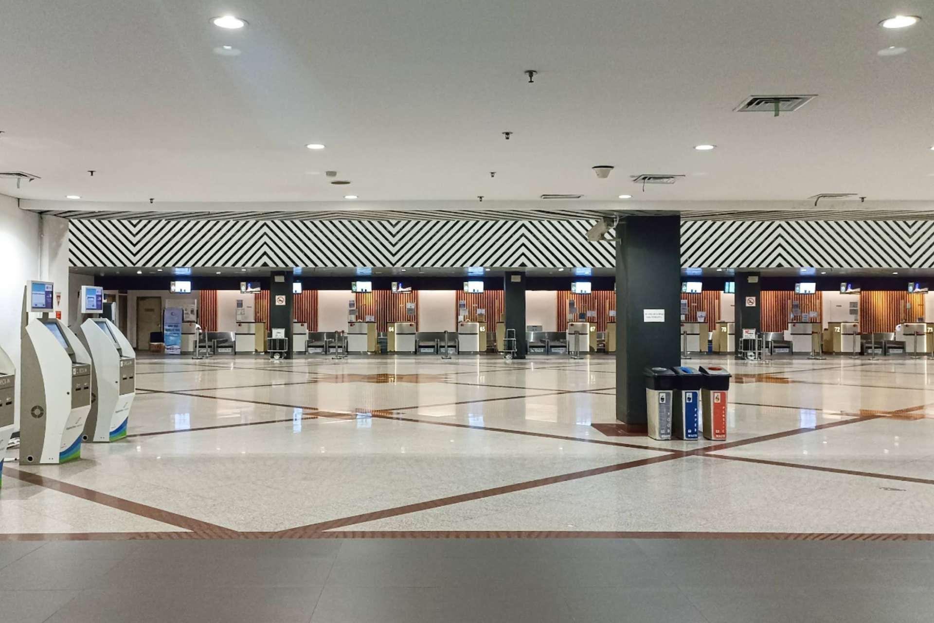 Bên trong sân bay quốc tế Juanda
