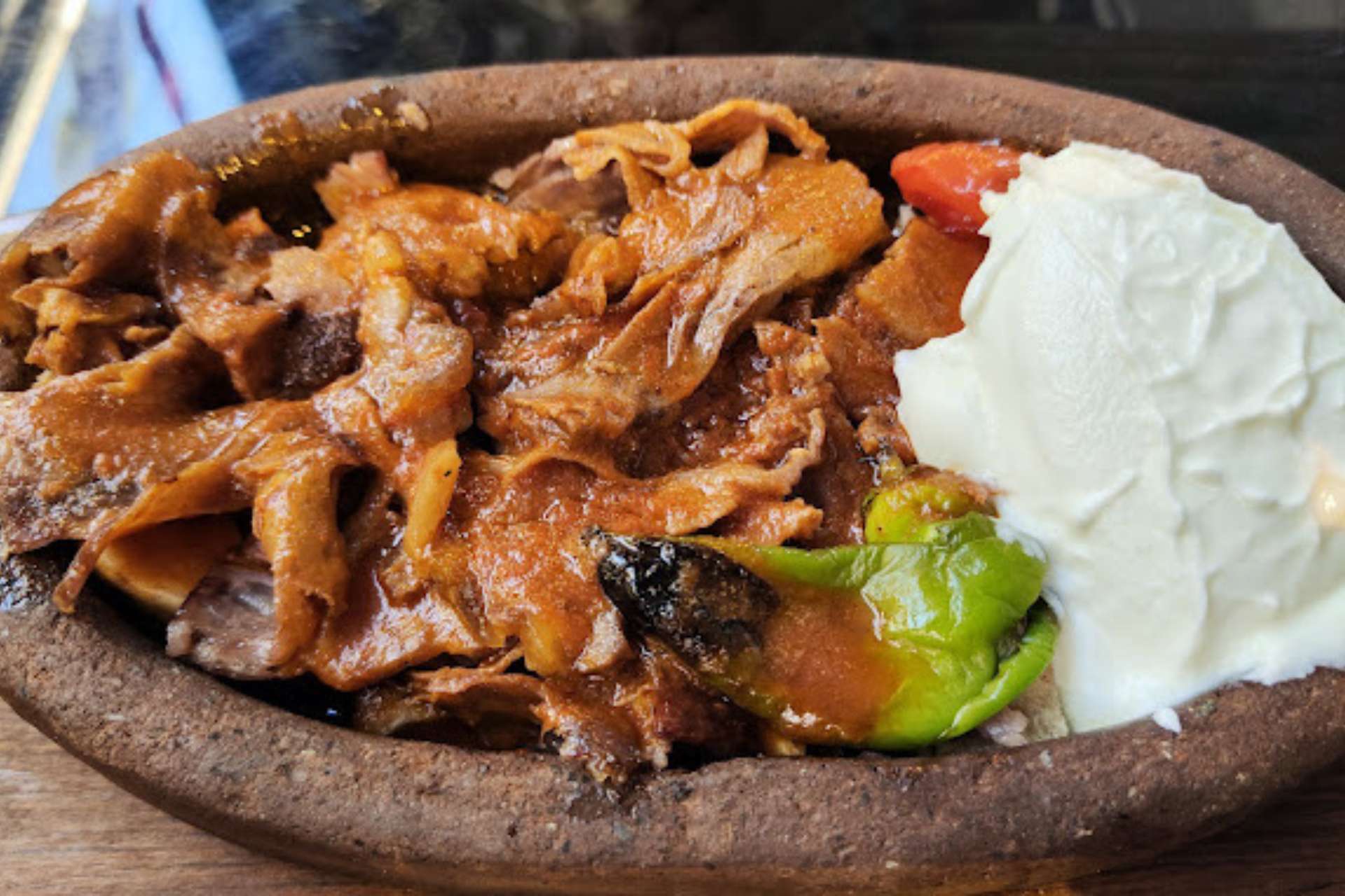 Món Iskender Kebab ở nhà hàng Kasap Osman
