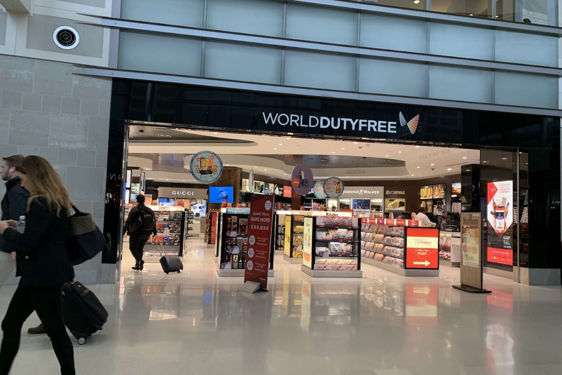 Cửa hàng miễn thuế World DutyFree trong khu vực sân bay Detroit