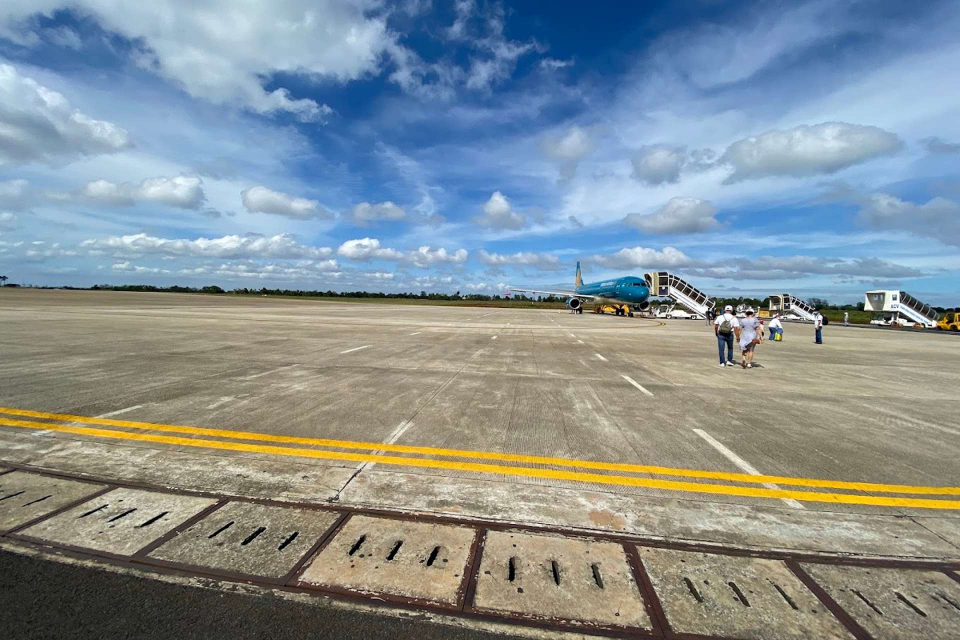 Không gian sân đỗ tàu bay sân bay Buôn Ma Thuột